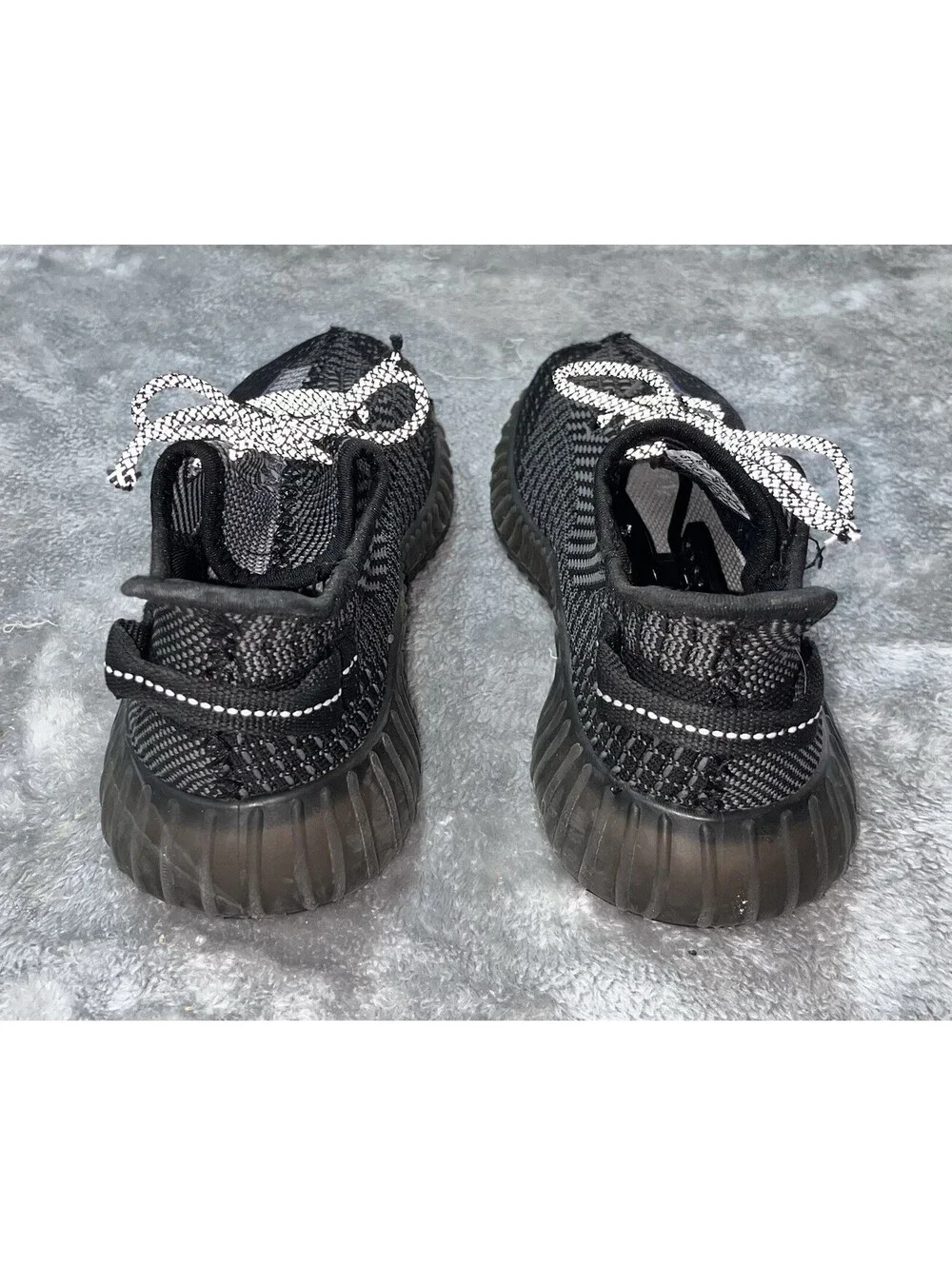 adidas Yeezy Boost 350 V2 Low Top Sneaker Gray/Black SPLY-350 Comfort Sz 8